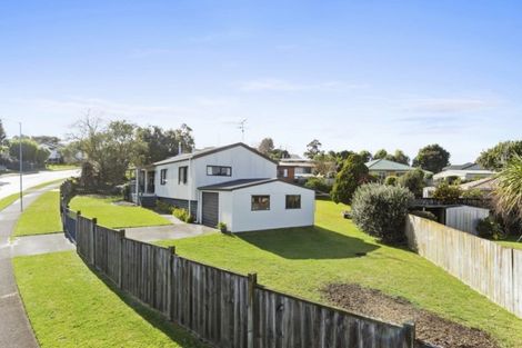 Photo of property in 15 Pelorus Street, Welcome Bay, Tauranga, 3112