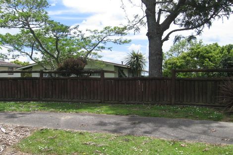 Photo of property in 13 Lismore Place, Papatoetoe, Auckland, 2025