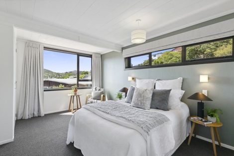 Photo of property in 12 Ramsey Place, Karori, Wellington, 6012