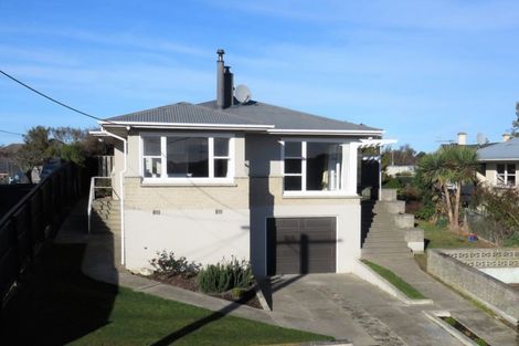Photo of property in 23 Arrow Crescent, Holmes Hill, Oamaru, 9401