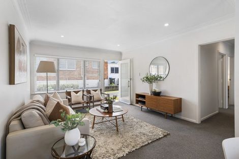 Photo of property in 2/40 Tawhiri Road, One Tree Hill, Auckland, 1061