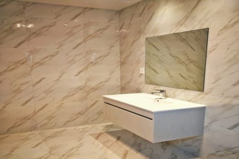 Photo of property in 12 Sunshine Boulevard, Sunnyvale, Auckland, 0612