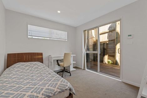 Photo of property in 16b Gilfillan Street, Blockhouse Bay, Auckland, 0600