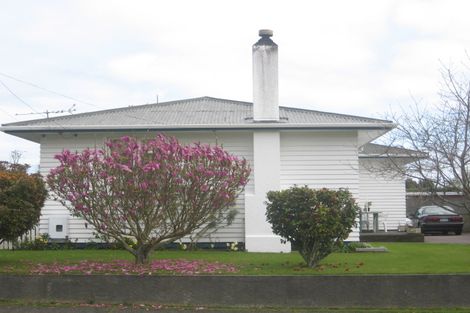 Photo of property in 5 Rosendale Avenue, Spotswood, New Plymouth, 4310