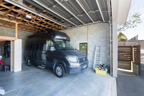 Photo of property in 4 Arataki Grove, Waitarere Beach, Levin, 5510