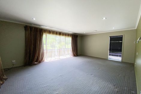 Photo of property in 67 Old Barn Road, Opaheke, Papakura, 2584