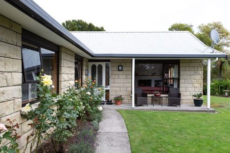 Photo of property in 55 Heta Road, Highlands Park, New Plymouth, 4312