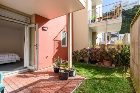 Photo of property in Marrakech Cafe, 85/305 Evans Bay Parade, Hataitai, Wellington, 6021