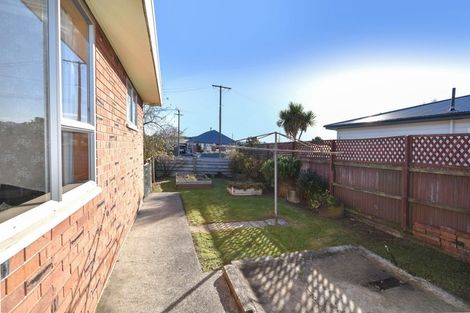 Photo of property in 17 Johnson Street, Milton, 9220