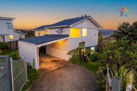 Photo of property in 10 Laurel Grove, Maungaraki, Lower Hutt, 5010
