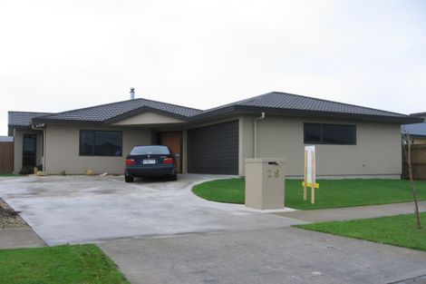 Photo of property in 28 Daniel Place, Kelvin Grove, Palmerston North, 4414