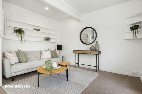 Photo of property in 16 Keldale Place, Forrest Hill, Auckland, 0620