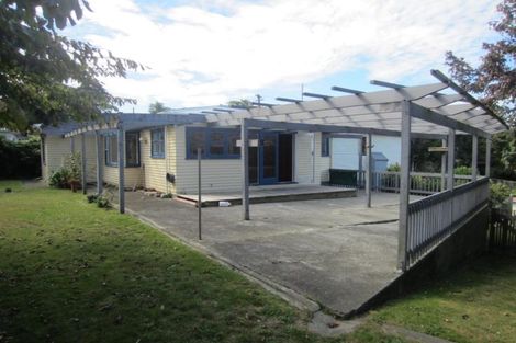 Photo of property in 3 Frederick Street, Tawa, Wellington, 5028