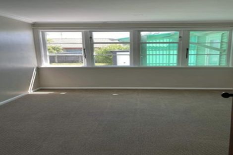 Photo of property in 563 Queen Street East, Levin, 5510