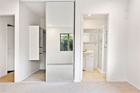 Photo of property in 2 Ferngrove Avenue, Ranui, Auckland, 0612