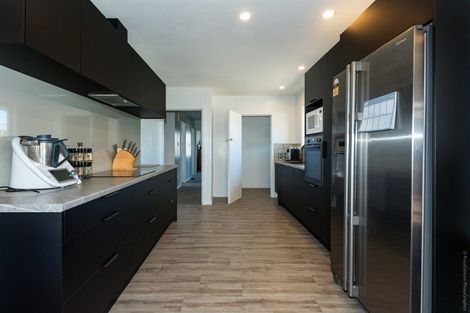 Photo of property in 67 Rowses Road, Aranui, Christchurch, 8061