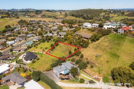 Photo of property in 15 Kite Way, Welcome Bay, Tauranga, 3112