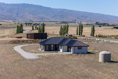 Photo of property in 21 Thyme Fields Road, Springvale, 9393