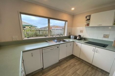 Photo of property in 11 Denny Hulme Drive, Mount Maunganui, 3116