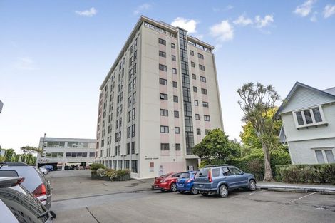 Photo of property in Hobson Court Flats, 59/70 Hobson Street, Thorndon, Wellington, 6011