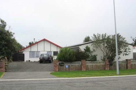 Photo of property in 14 Shelley Street, Rolleston, 7614