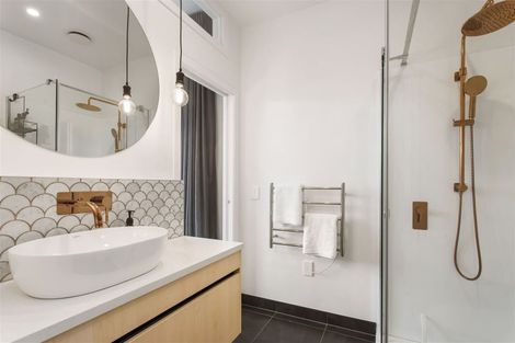 Photo of property in 149 Caledonian Road, St Albans, Christchurch, 8014