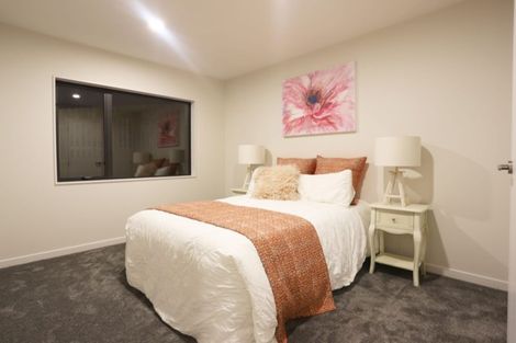 Photo of property in 6 Celestial Crescent, Orewa, 0931