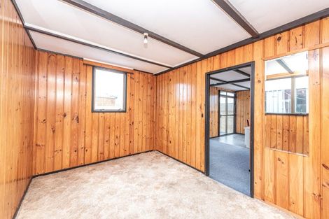 Photo of property in 26 Seafront Road, Castlecliff, Whanganui, 4501