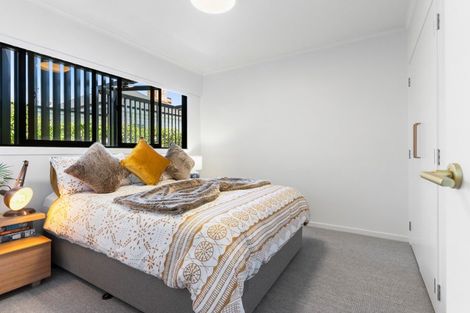 Photo of property in 8/29 Sentinel Road, Herne Bay, Auckland, 1011