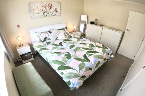 Photo of property in 4/4 Princes Street, Levin, 5510