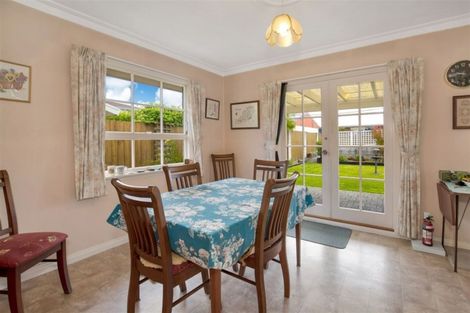 Photo of property in 18 Parkhouse Drive, Rangiora, 7400