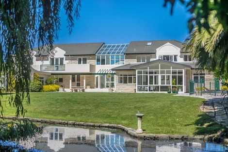 Photo of property in Lochlands, 377 Grays Road, Pauatahanui, Porirua, 5381