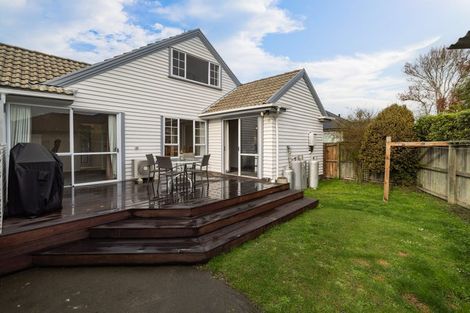 Photo of property in 225 Main Road North, Redwood, Christchurch, 8051