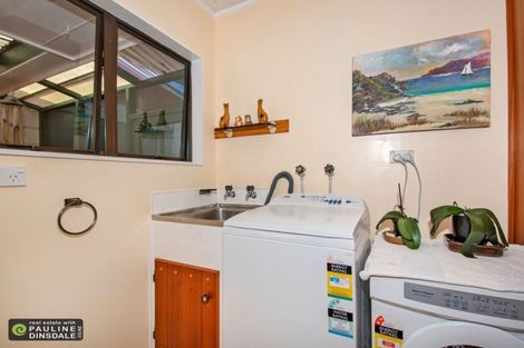 Photo of property in 9 Carr Street, Te Kamo, Whangarei, 0112