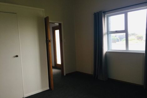 Photo of property in 37 Fox Street, Woodville, 4920