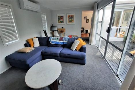 Photo of property in 38 Avis Avenue, Papatoetoe, Auckland, 2025