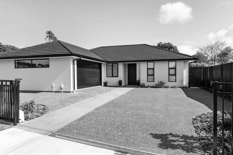 Photo of property in 2 Atea Place, Hawera, 4610