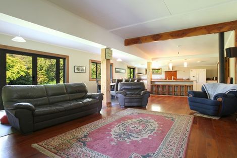 Photo of property in 51 Wrights Road, Raglan, 3295