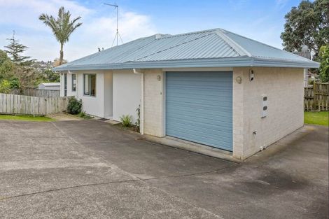 Photo of property in 2/840 Whangaparaoa Road, Manly, Whangaparaoa, 0930