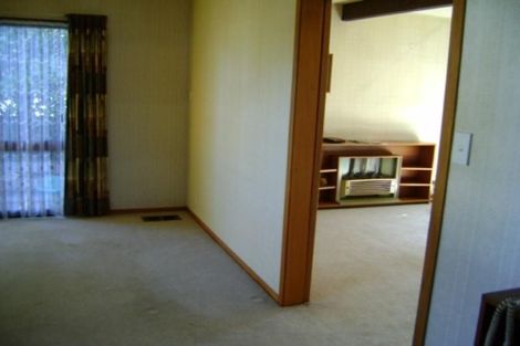 Photo of property in 2/138 Waimairi Road, Ilam, Christchurch, 8041