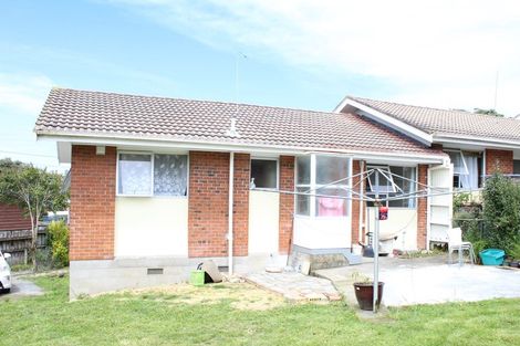 Photo of property in 3/58 View Road, Henderson, Auckland, 0612