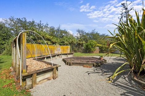 Photo of property in 110 Polson Hill Drive, Aokautere, Palmerston North, 4471