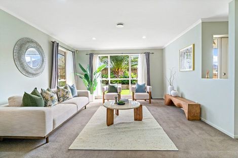 Photo of property in 12 Redcastle Drive, East Tamaki, Auckland, 2013