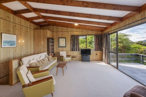 Photo of property in 27 Kaiuru Avenue, Pukawa Bay, Turangi, 3381