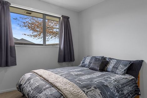 Photo of property in 2 Taiwhenua Street, Rangiora, 7400