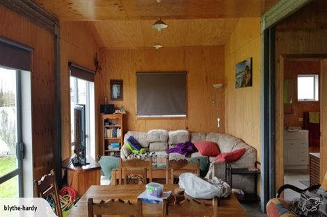 Photo of property in 18 Rawinia Place, Te Kaha, 3199