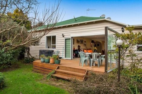 Photo of property in 67 Broadway, Waitara, 4320