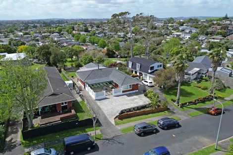 Photo of property in 24 Pooley Street, Pakuranga Heights, Auckland, 2010