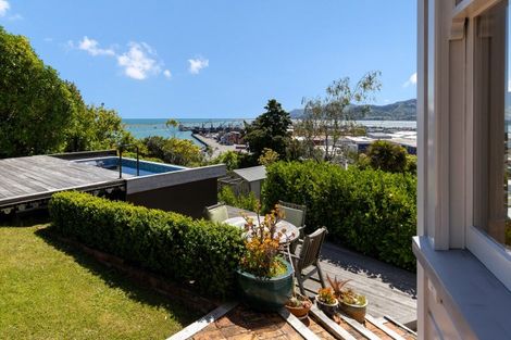 Photo of property in 56 Queens Road, Stepneyville, Nelson, 7010