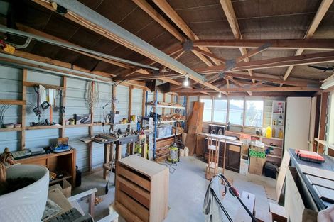 Photo of property in 1/8 Flaunty Place, West Harbour, Auckland, 0618